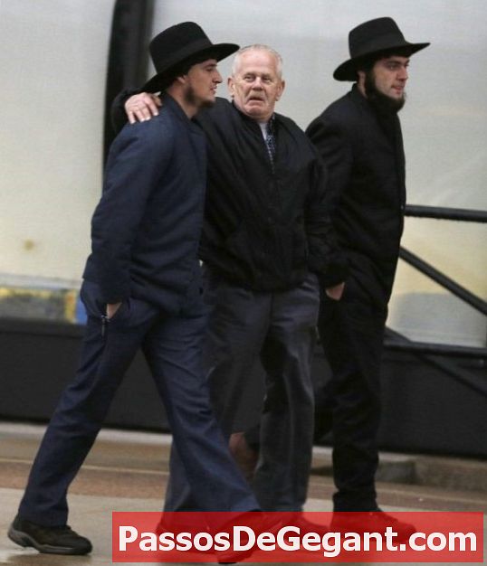 Amish odsúdený za útoky na brady - Histórie