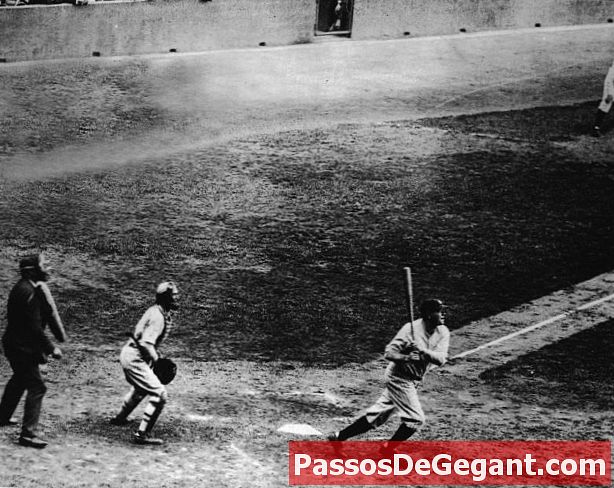 فاتنة روث يضرب هوميروس 60 من موسم 1927 - التاريخ