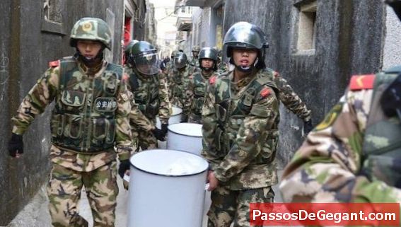 Η κινεζική καταστολή των διαδηλώσεων οδηγεί στην σφαγή της πλατείας Τιενανμέν