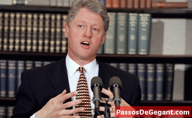 Clinton slutar handel embargo Vietnam