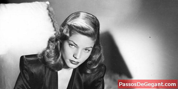 Hollywood-ikonen Lauren Bacall dör