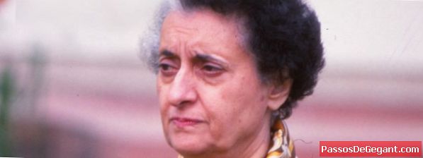 Indira Gándhí - Dějiny