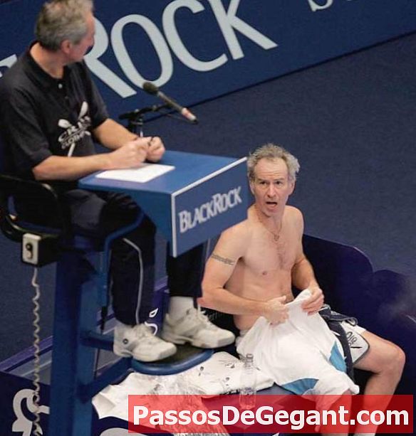 John McEnroe diskvalificerades från Australian Open - Historia