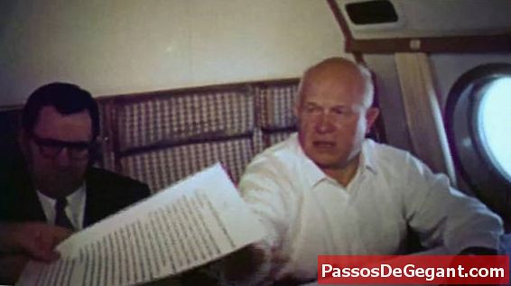 Hrușciov ajunge la Washington