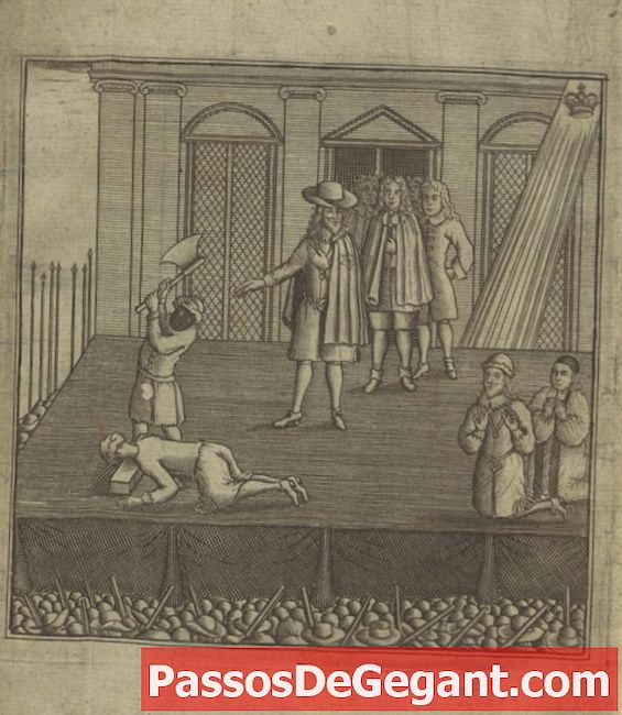 Raja Charles I dieksekusi karena pengkhianatan