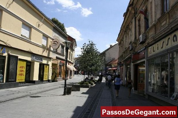 De NAVO neemt vredeshandhavingstaken op zich in Bosnië