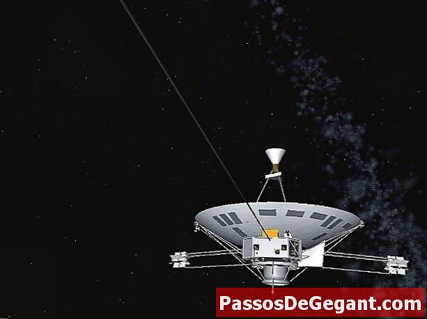 Pioneer 10 отходит от Солнечной системы