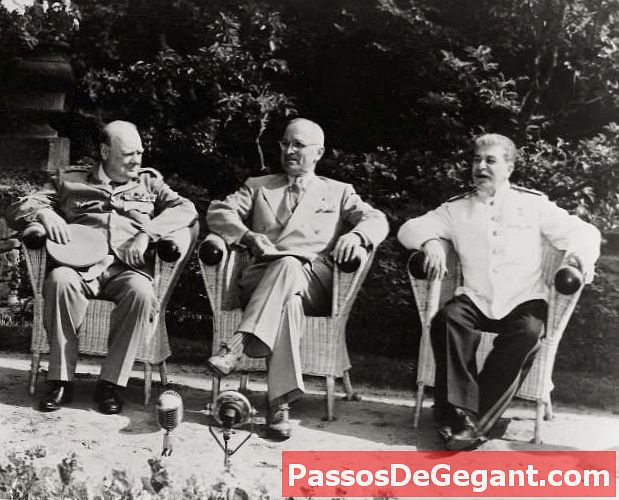 La Conferencia de Potsdam concluye