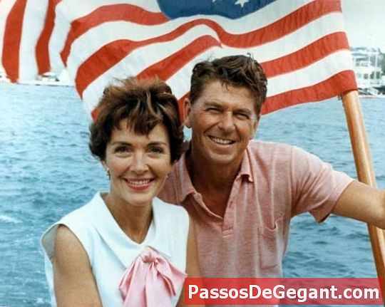 Reagan dà il suo indirizzo d'addio