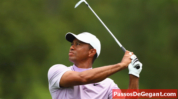 Tiger Woods remporte le tournoi des maîtres pour la première fois